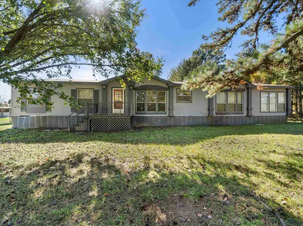 220 County Road 2102, Hughes Springs, TX 75656