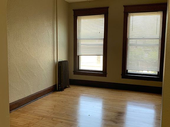 5th image of 296 Bates Ave APT 8
