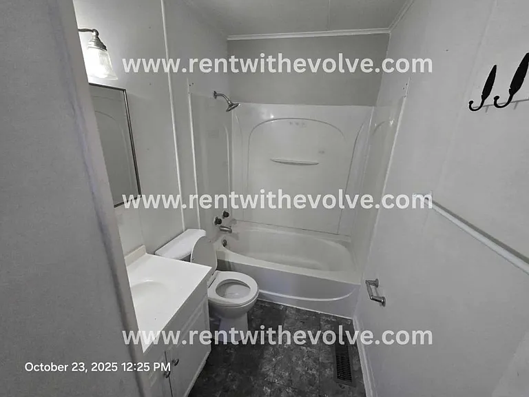 610 E Dunn Ave — Photo 8