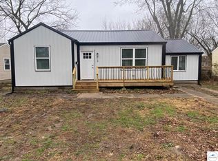 510 E Truman Ave, Clinton, MO 64735