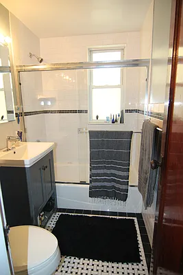 Rented by Sorelle Realty Group, LLC | media 16