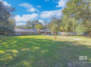 814 E 5th St, Bay Minette, AL 36507