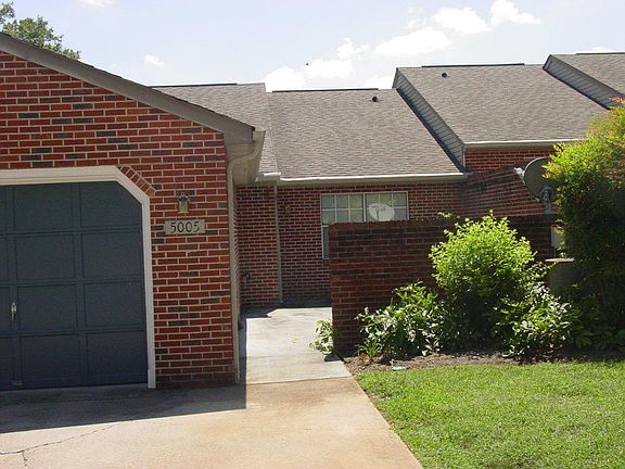 2nd image of 5005 Griffins Gate Ln