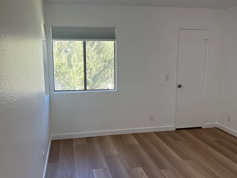 43065 Washington St #14 — Photo 12