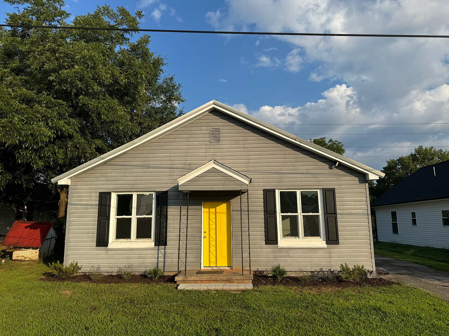 17 Hunt Street — Photo 1