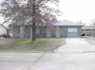 203 W Underwood St, El Reno, OK 73036