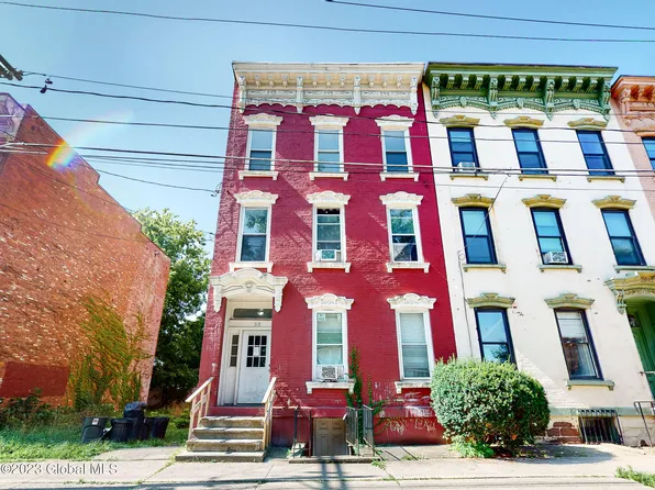 52 Bassett Street, Albany, NY 12202