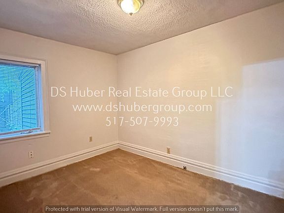 5th image of 303.5 W Lapeer St