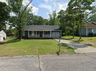 9549 Mountain Home Dr, Fayetteville, NC 28314