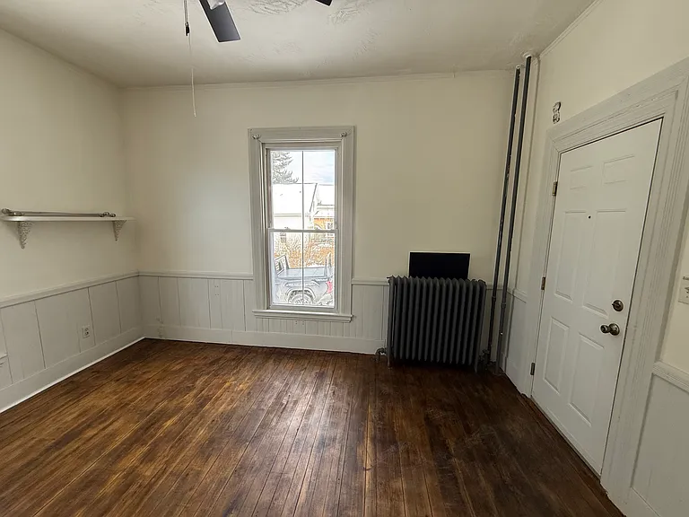 33 Pitt St #2 — Photo 8
