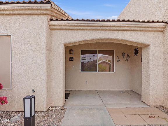 3rd image of 470 Acoma Blvd S Unit 129-B