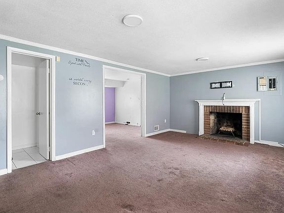 4th image of 3506 Wayneswood Rd