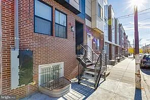 2061 N 8th St #3 — Photo 11