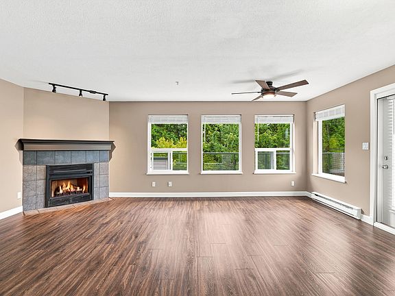 5th image of 33718 King Rd #412