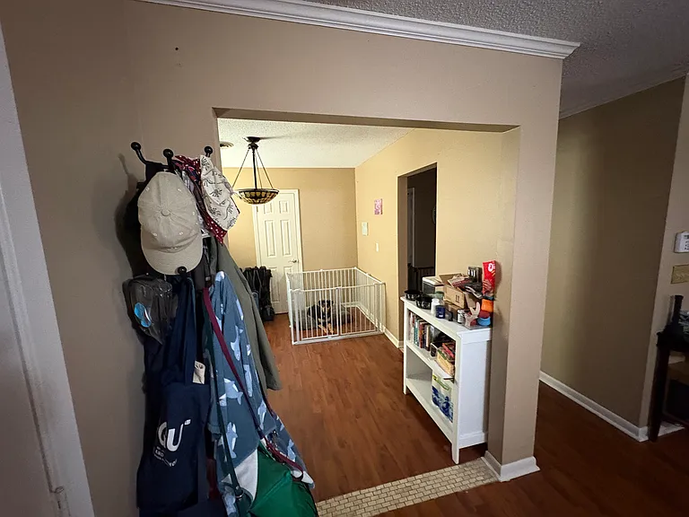 1001 Crawford Cir — Photo 11