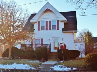 1031 E Front St, Bloomington, IL 61701