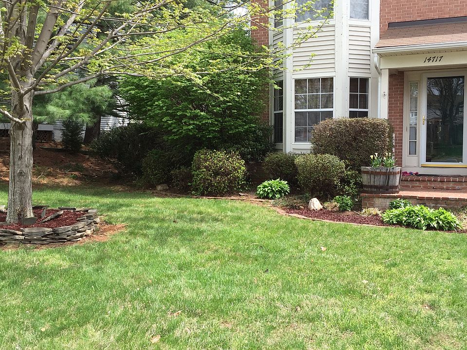 1st image of 14717 Stratford Dr