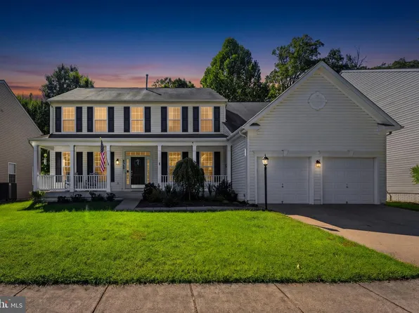 8368 Tenbrook Dr, Gainesville, VA 20155