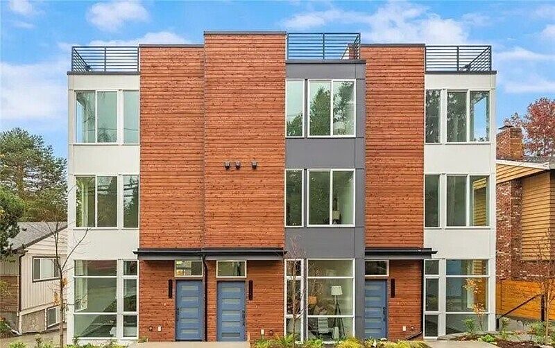 1st image of 13735 35th Ave NE #C
