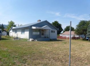605 Jefferson Ave, Priest River, ID 83856