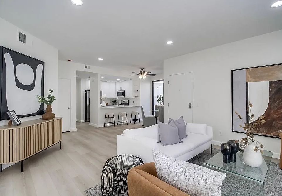 1st image of 701 Kettner Blvd Unit 167