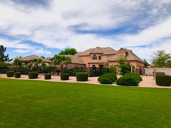 5th image of 11317 E Bellflower Ct