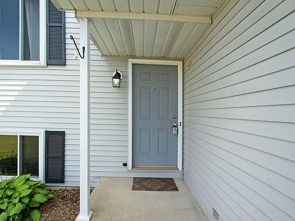 3rd image of 5340 Mulligan Dr SW