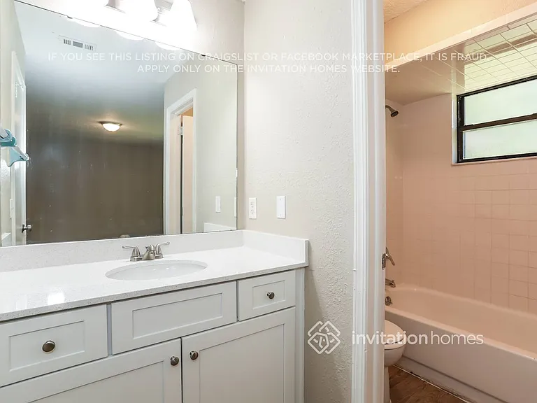 8323 Country Creek Blvd — Photo 14