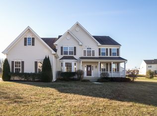 606 Star Haven Ct, Mullica Hill, NJ 08062
