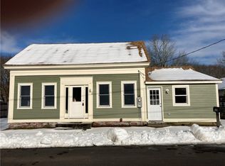 39 Sweet Ln, North Kingstown, RI 02852