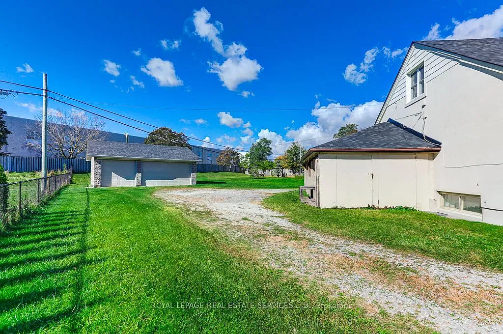 2 bed, $3,000 — Photo 4