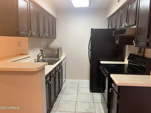 3rd image of 10610 S 48th St Unit 1030