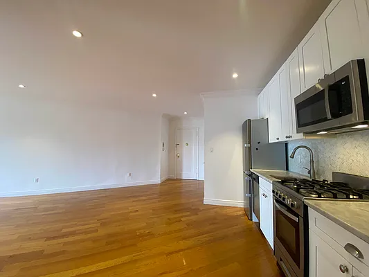 Rented by Brick&Mortar | media 21