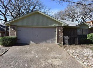 104 Summit Cv, Trophy Club, TX 76262