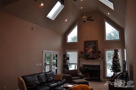 1st image of 236 Stonehedge St