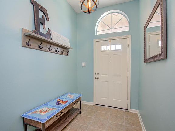 5th image of 15950 Cottage Ivy Cir