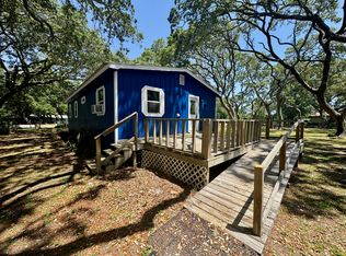 496 Avenue A #B, Eastpoint, FL 32328