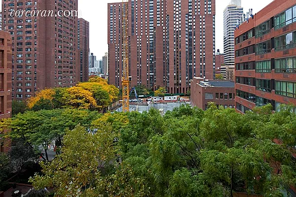 Sold by Corcoran | media 17