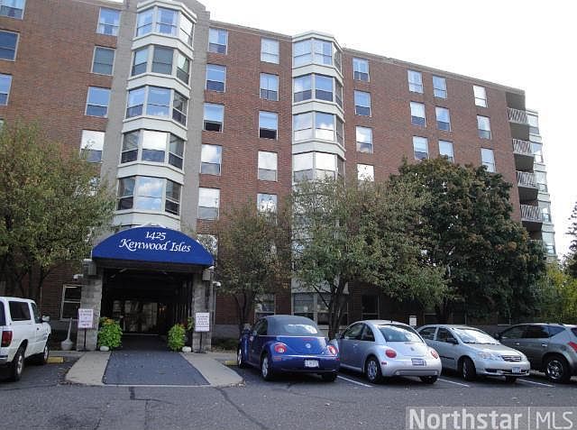 1st image of 1425 W 28th St APT 117