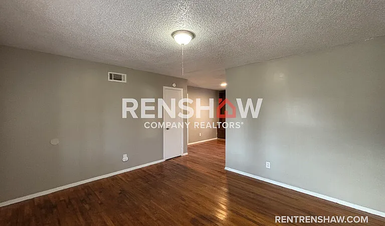 4694 McCrory Ave — Photo 4