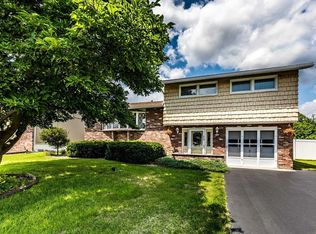 219 Tilden Dr, East Syracuse, NY 13057