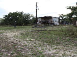 1115 Copperhead Rd, Seguin, TX 78155