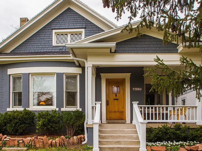 417 S Douglas St E — Photo 1