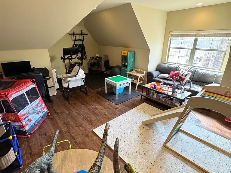 1005 Fawn Holw — Photo 11