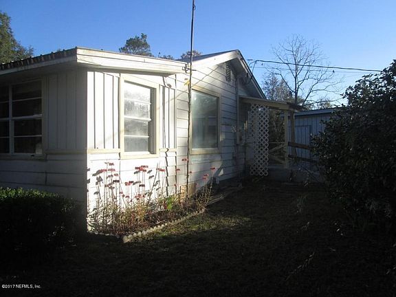3rd image of 108 Virginia Ln
