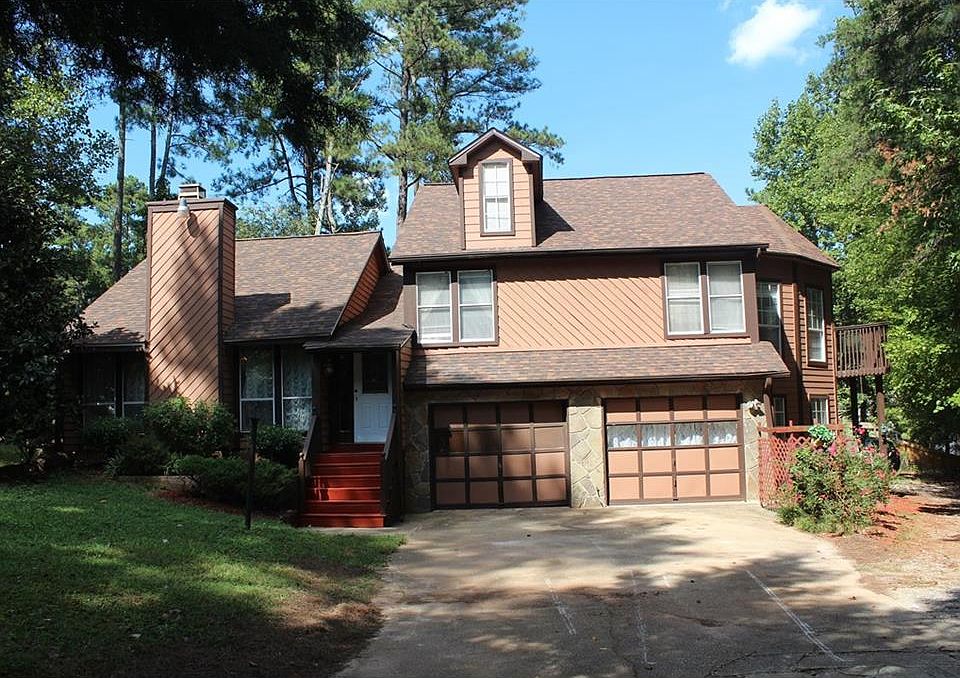 1st image of 2515 Desiree Way