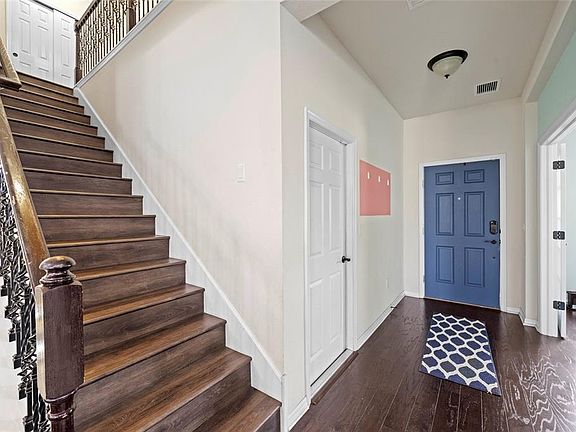 3rd image of 10816 79TH STREET E