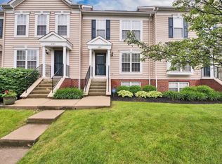 6337 Needletail Rd, Columbus, OH 43230