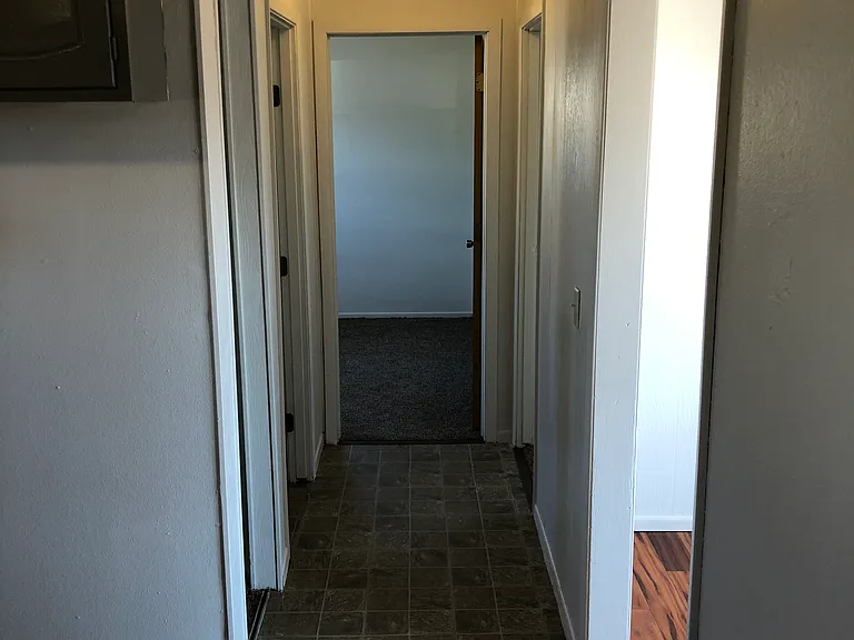 130 & 132 Fauber Ln #132 — Photo 4