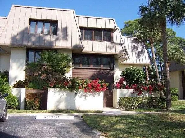 3 Saint Lucie Ct, Stuart, FL 34996